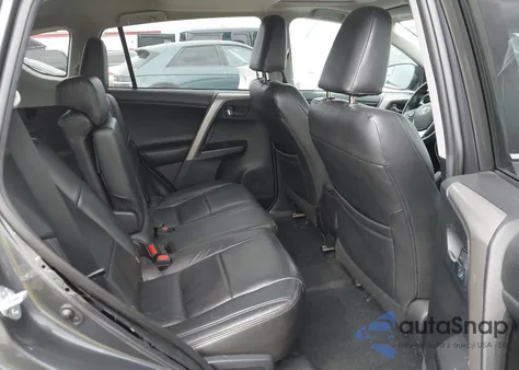 2018 Toyota Rav4 Xle z USA, uszkodzony, nr VIN 2T3WFREV2JW500563